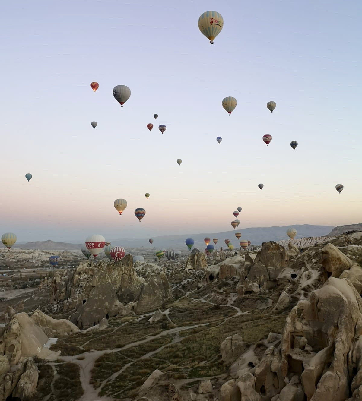 Sobrevolando Capadocia | Mi Mundo Travel Planner