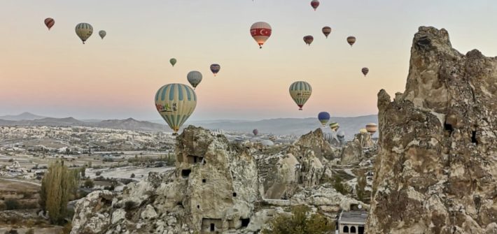 Sobrevolando Capadocia | Mi Mundo Travel Planner