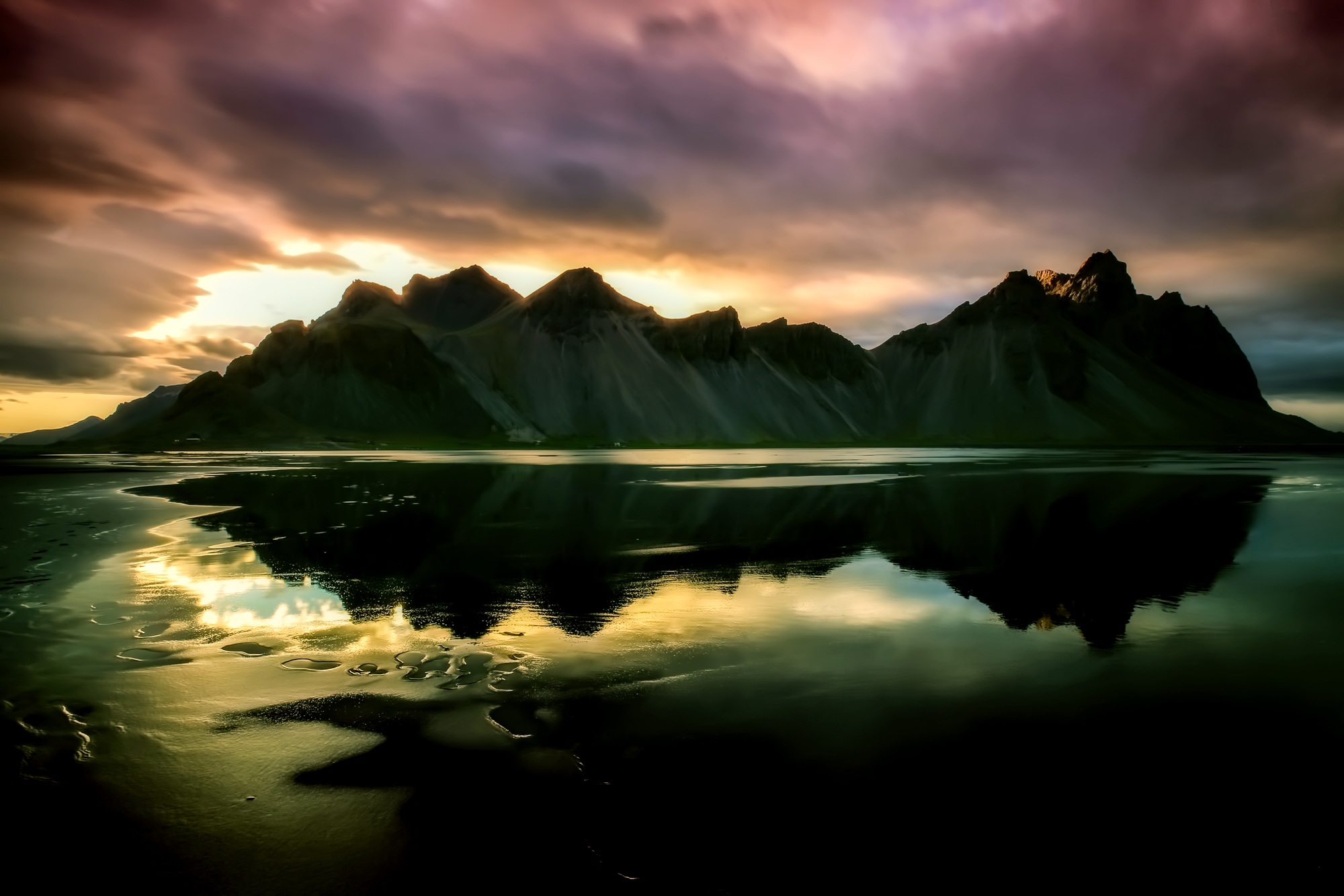 Ruta por Islandia- Viajes privados y de lujo-Mi-Mundo-Travel-Planner